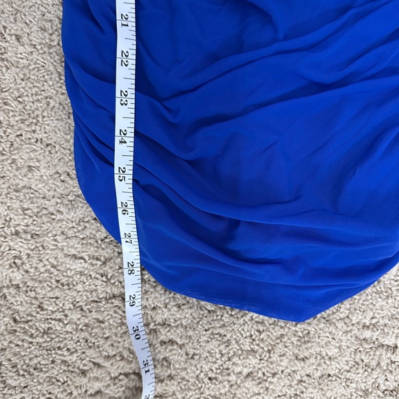 Elegant Blue One-Shoulder Dress - Picture 3 of 3